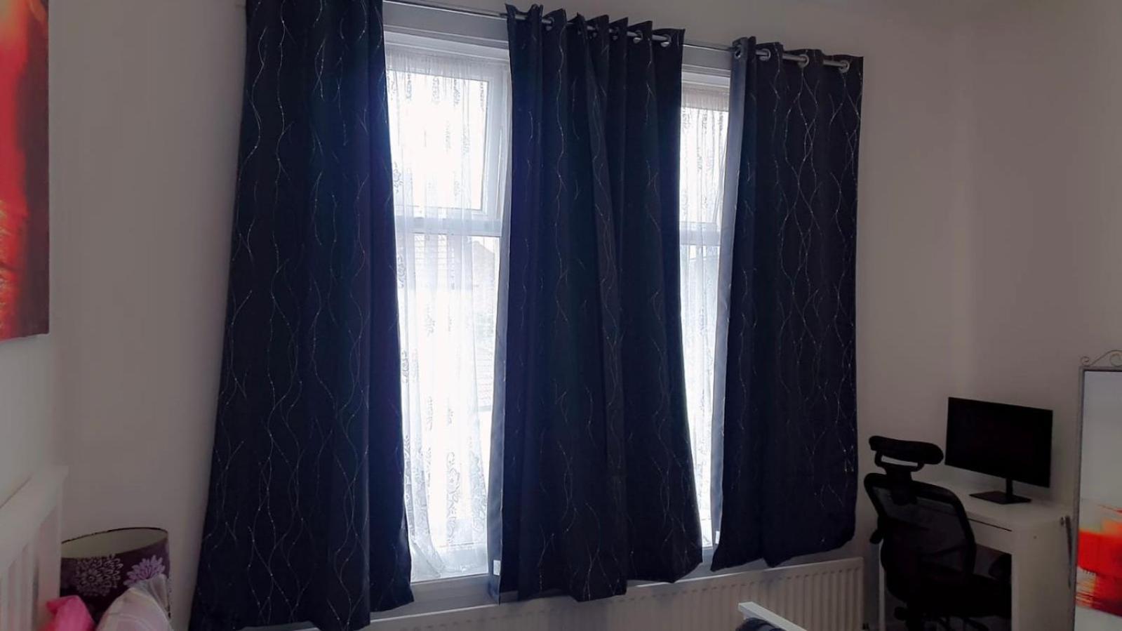 2 Bed 1St Floor Apartment-Own Entrance & Parking Портсмът Екстериор снимка